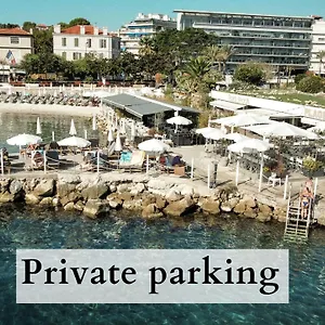 Royal - Luxury Hotel, Résidence, Beach&spa **** Antibes